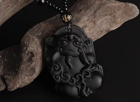 Mala obsidiaan draak