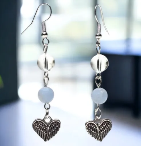 Angeliet en bergkristal oorbellen met engelenvleugels