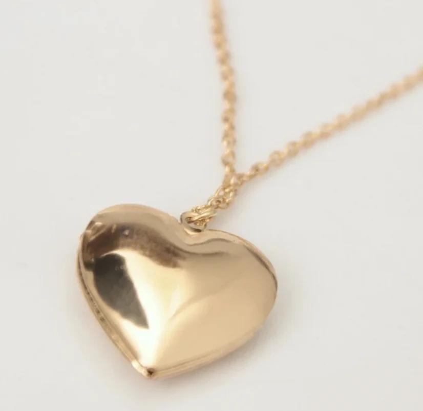 Goudkleurige Ketting met Hart - Bewaar je Dierbare Herinneringen Dichtbij - Afbeelding 3